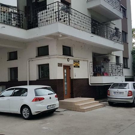 Tina Apartament 2 Craiova Exteriör bild